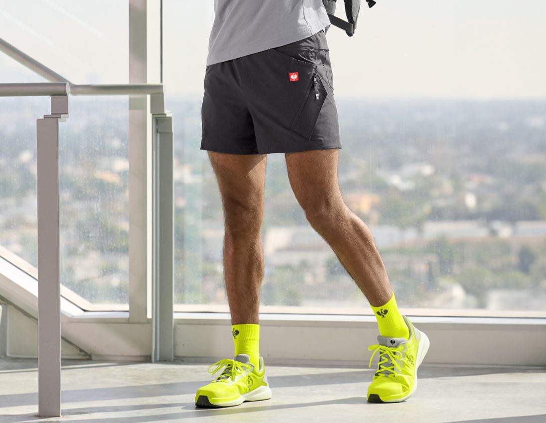 Work Trousers: X-shorts e.s.ambition + black 1