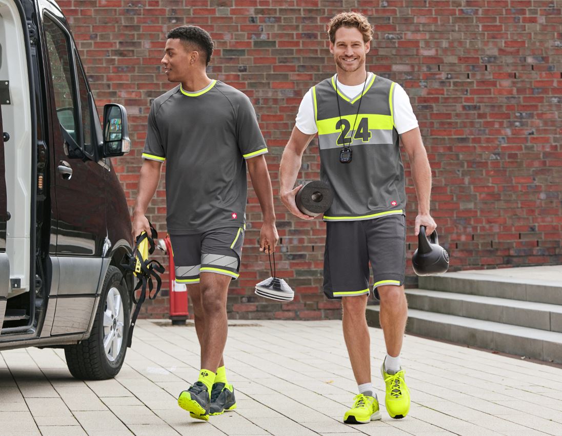 Work Trousers: Functional shorts e.s.ambition + anthracite/high-vis yellow 4
