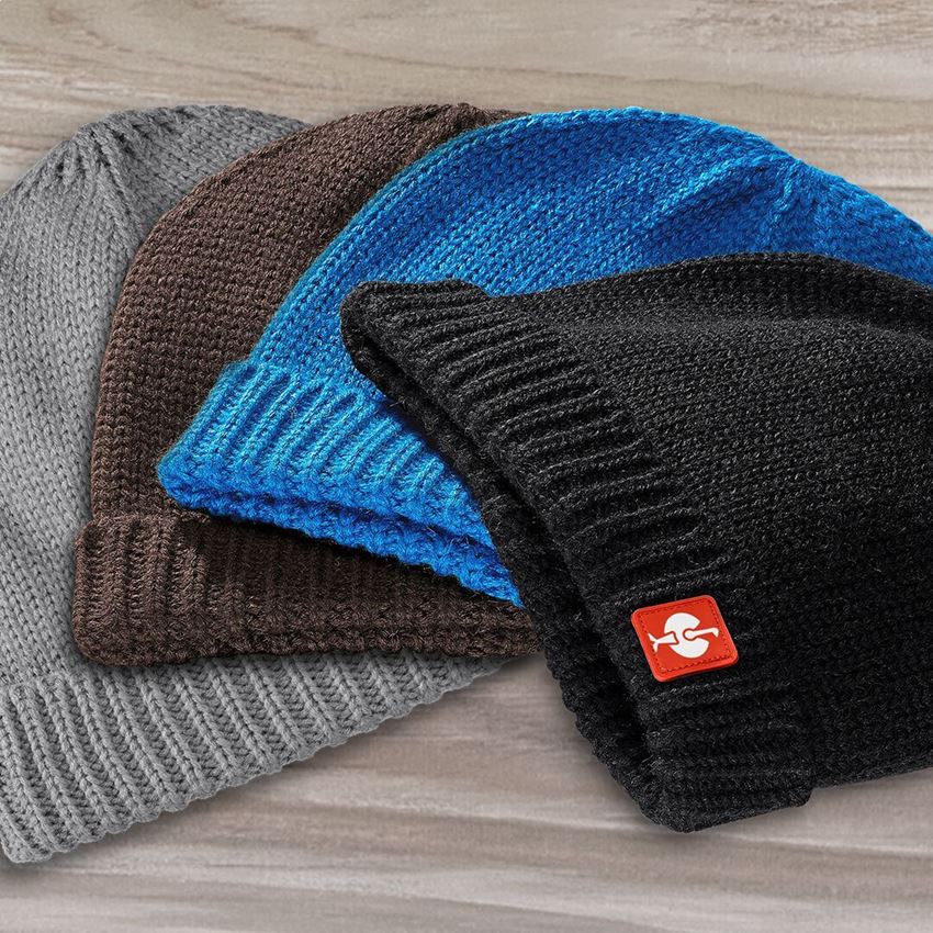 Winter accessories: Knitted hat e.s.roughtough + black 2