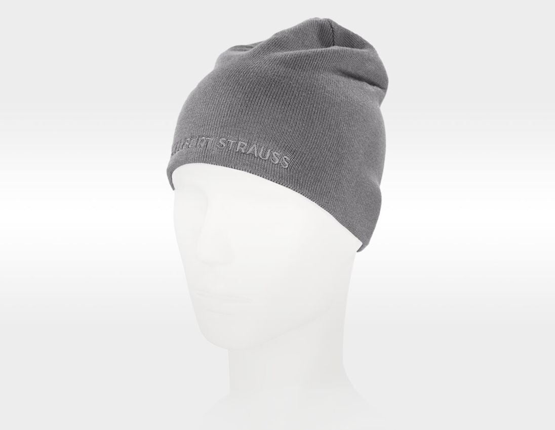 Accessories: Fine knit hat e.s.dynashield + cement 2