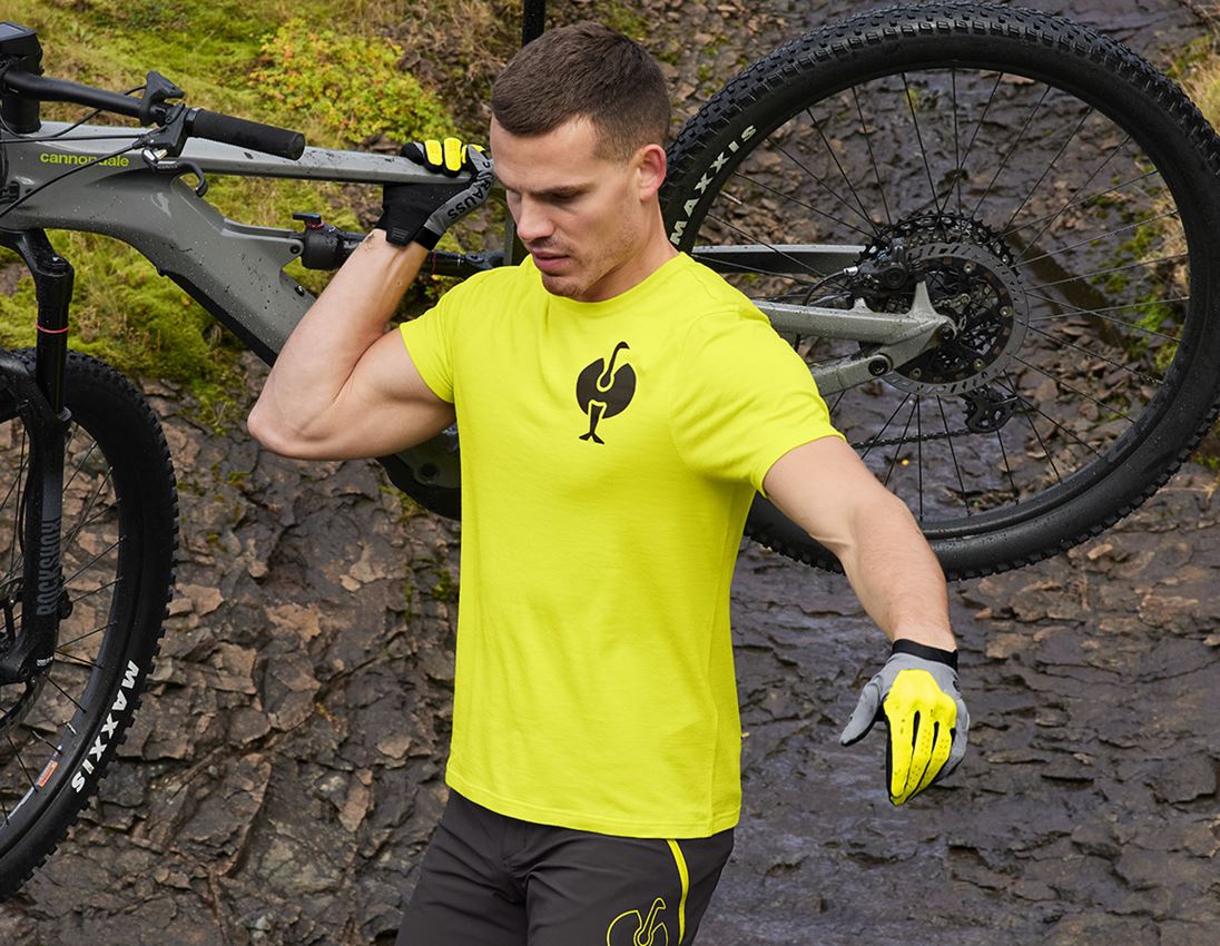Shirts, Pullover & more: T-Shirt Merino e.s.trail + acid yellow/black