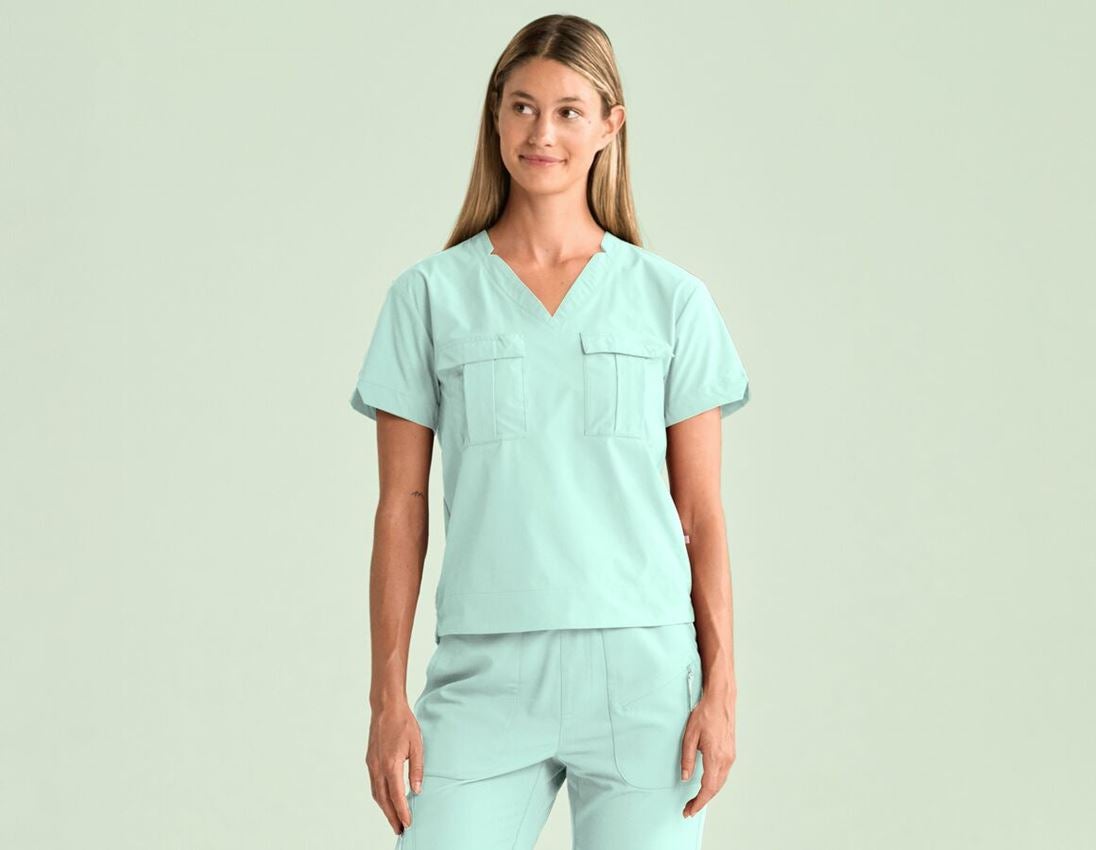 Clothing: Double-Pocket Shirt e.s.avida, ladies’ + softgreen