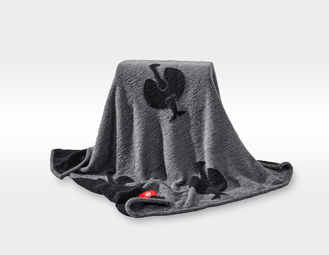 New Products: Strauss blanket + black/nordicgrey 1