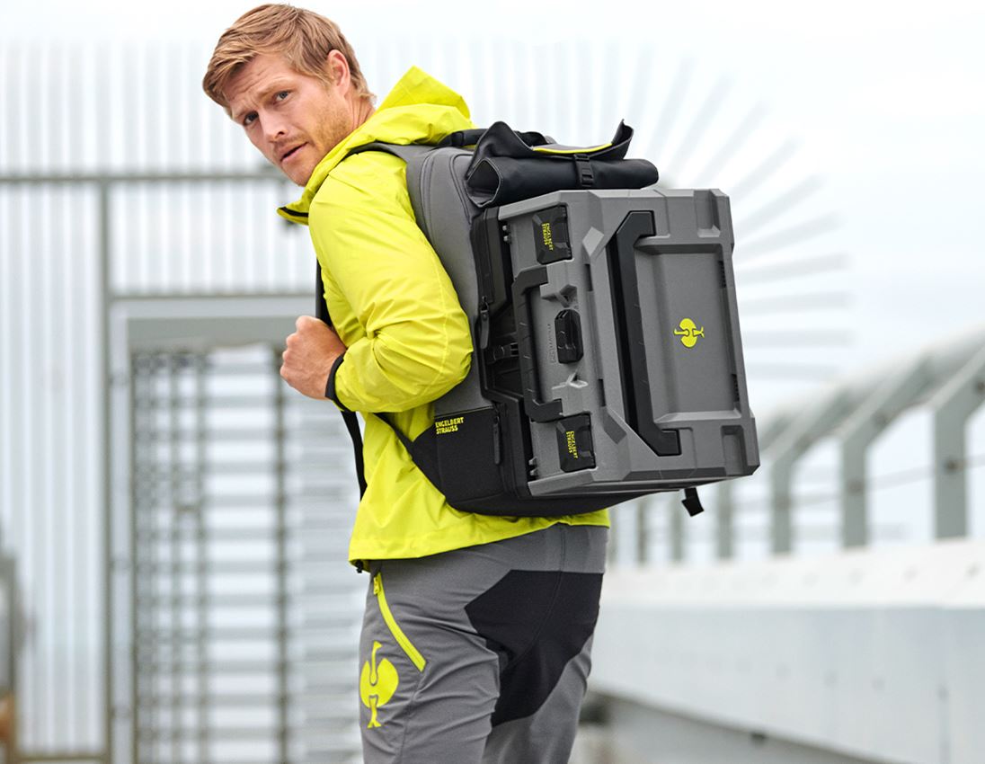 STRAUSSbox System: STRAUSSbox 118 midi + basaltgrey/acid yellow 2