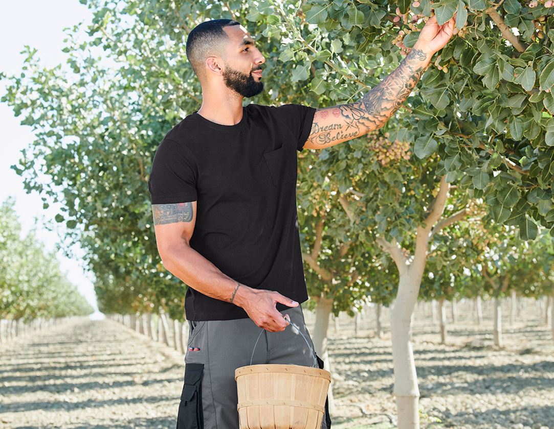 Shirts, Pullover & more: e.s. T-shirt cotton stretch Pocket + black 1