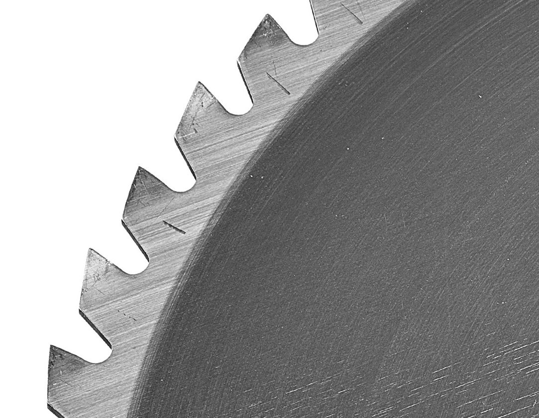 Sawing: e.s. Firewood circular saw blades