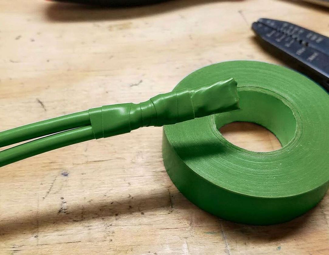 Insulation bands: Electrical insulating tape + green